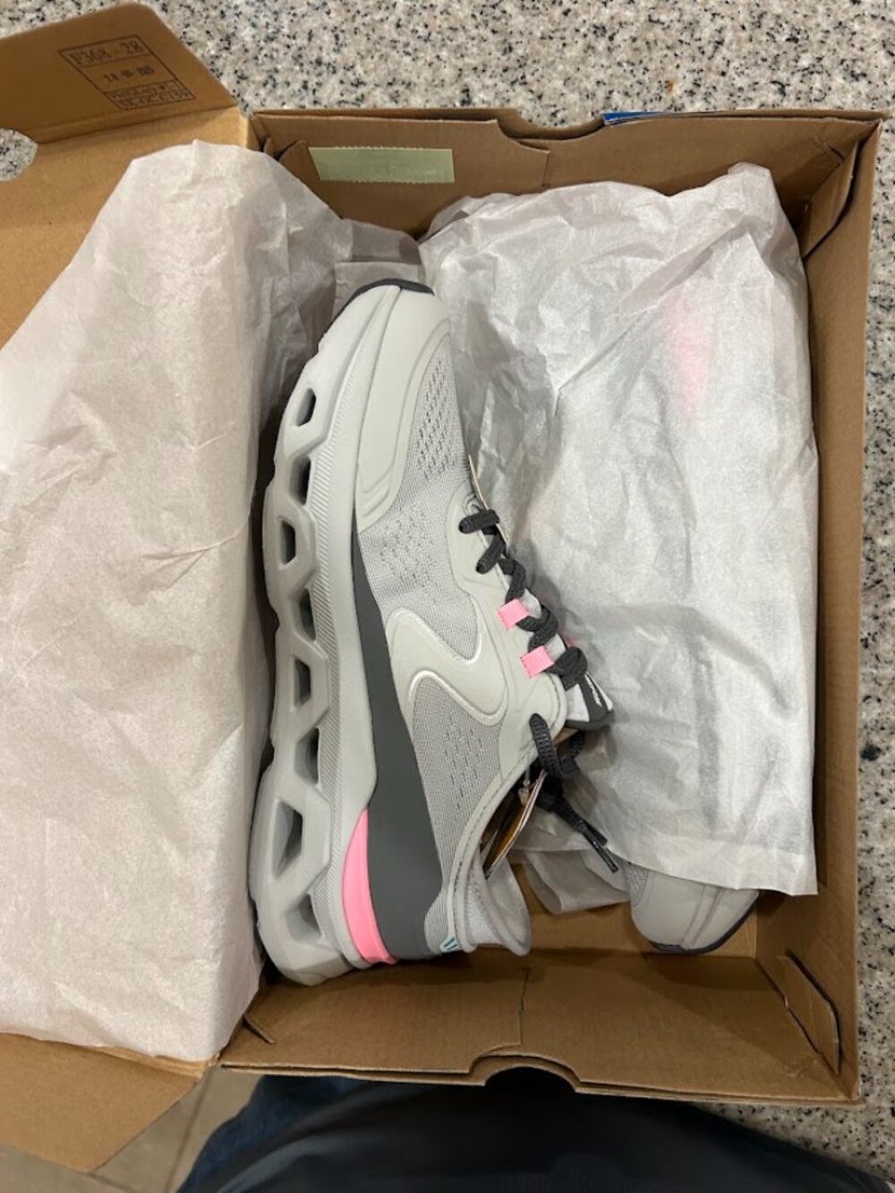 Skechers Women's Slip-ins Grey & Pink Sneakers NIB Size 7.5 - Picture 8 of 8
